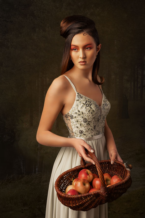 Julia model during fine art portrait session